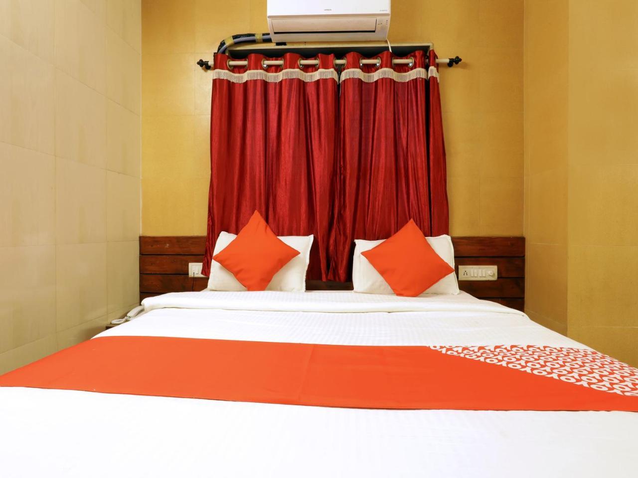 Oyo 11423 Royal Darbar