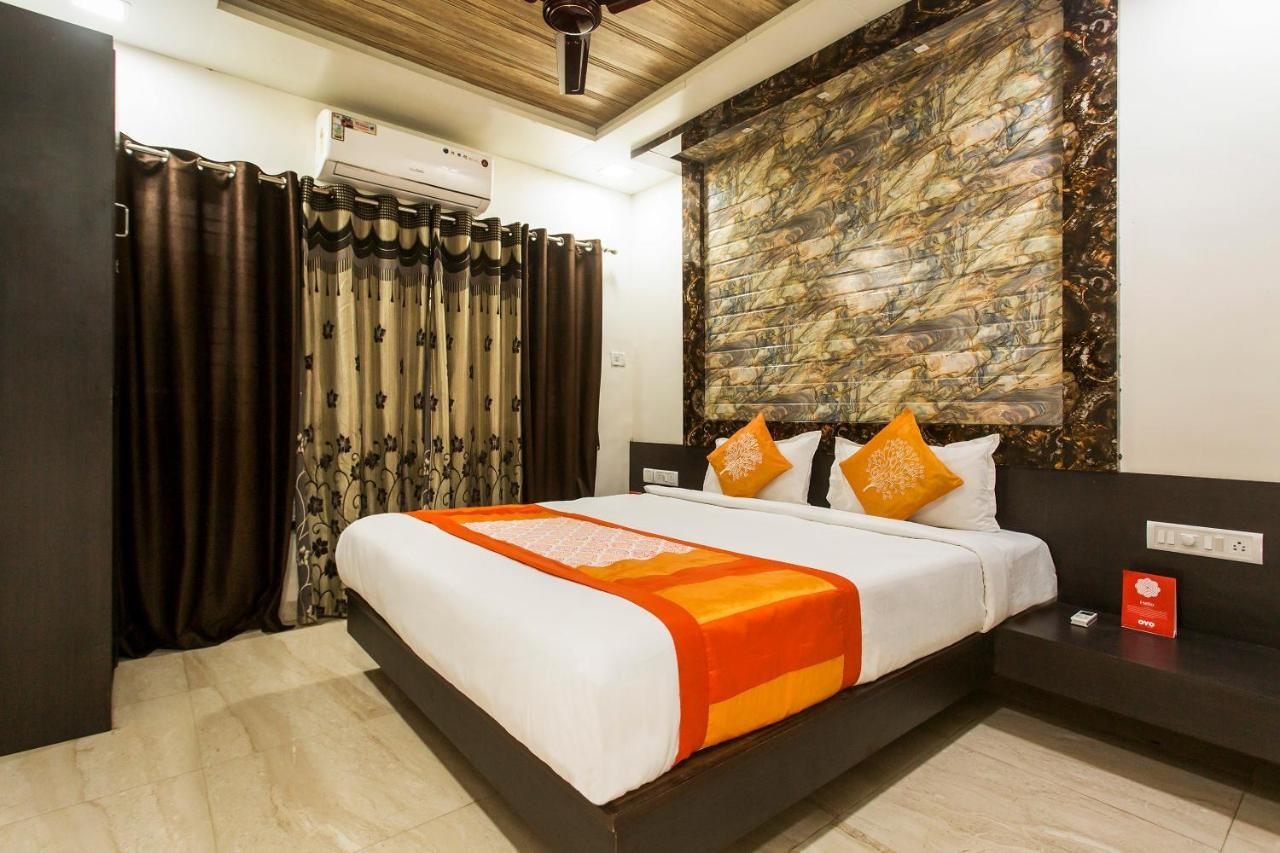 Swapnalok Hotel