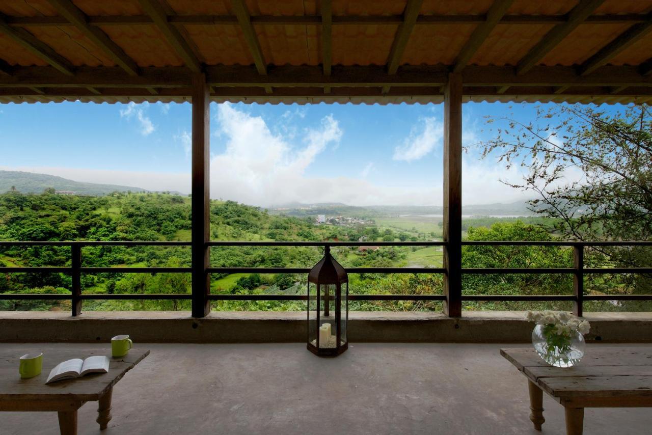 89: Stayvista's Hill-view With Eclectic Interiors Lonavala