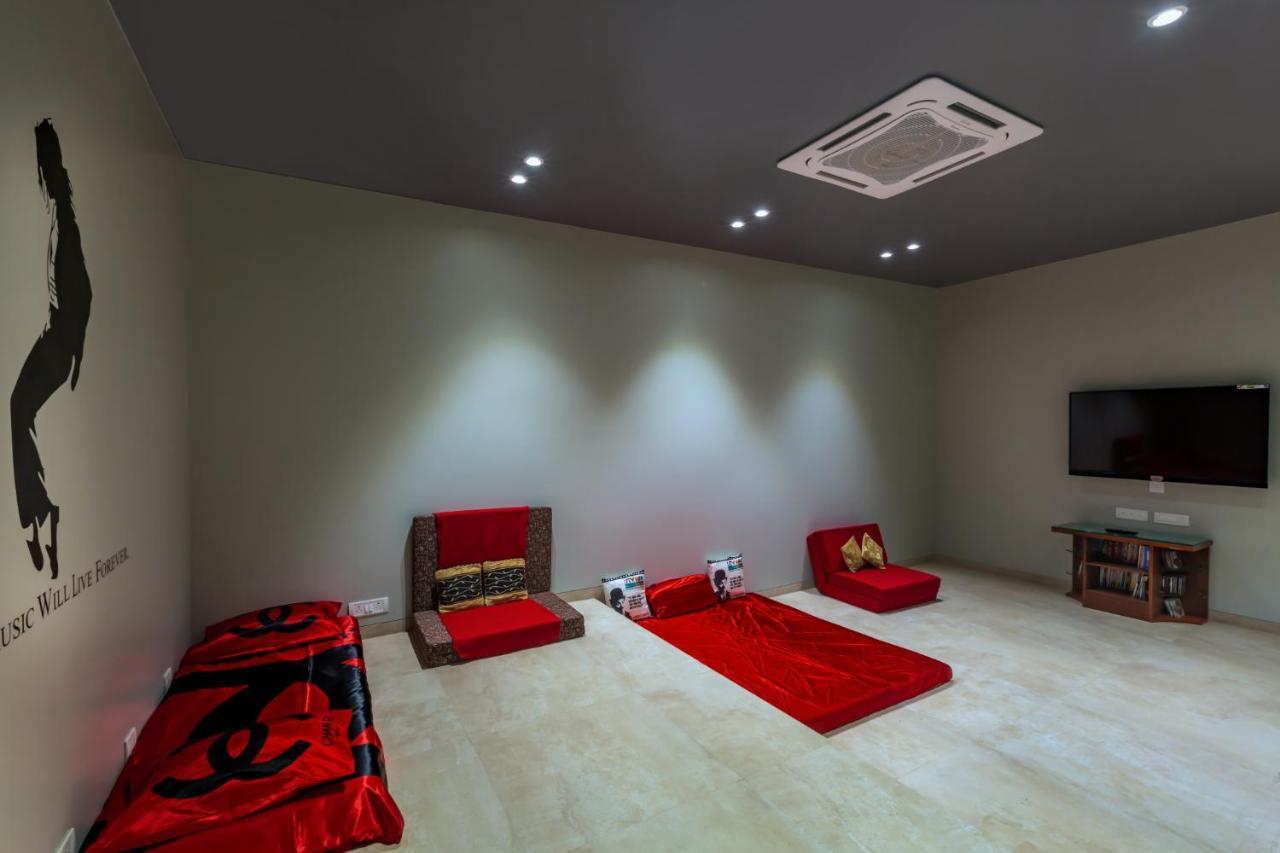 Saffronstays Aspen, - Luxury Pool With Games And Tv Near Bhushi Dam * Lonavala
