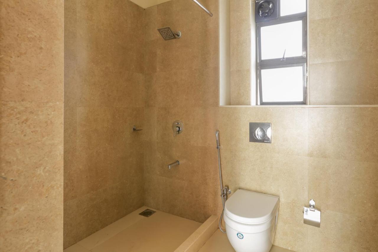 Stayvista's Greenwoods 8 - City-center With Private Pool, Terrace, Lift & Ping-pong Table