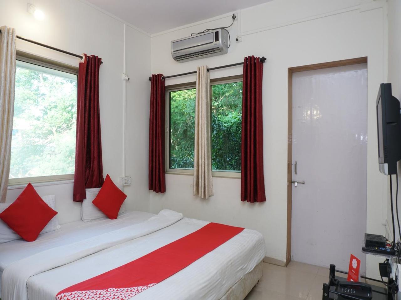 Hotel Oyo 24986 Flagship Western 3*