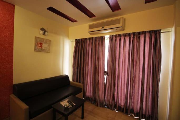 Hotel Oyo 13931 Neeta's 3*
