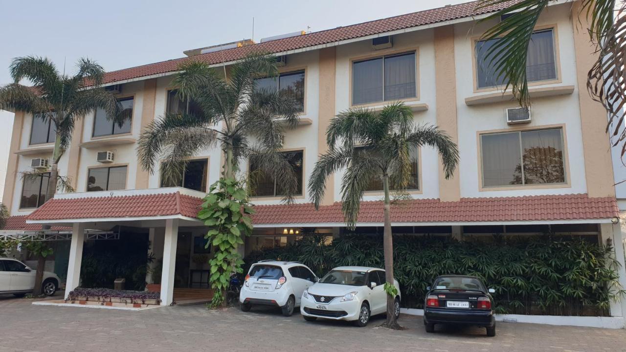 Silver Hills Hotel Lonavala
