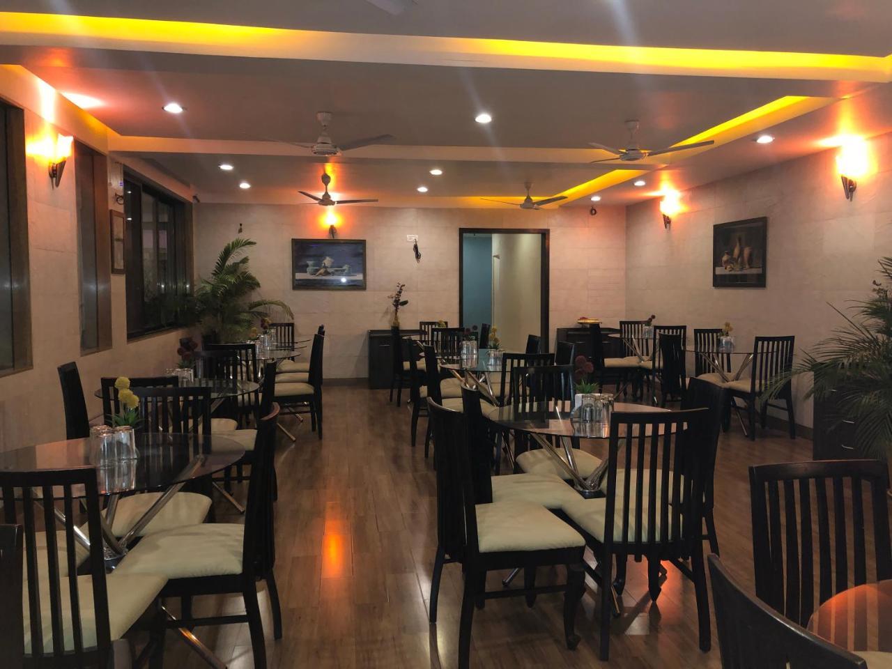 Hotel Silver Hills 3*