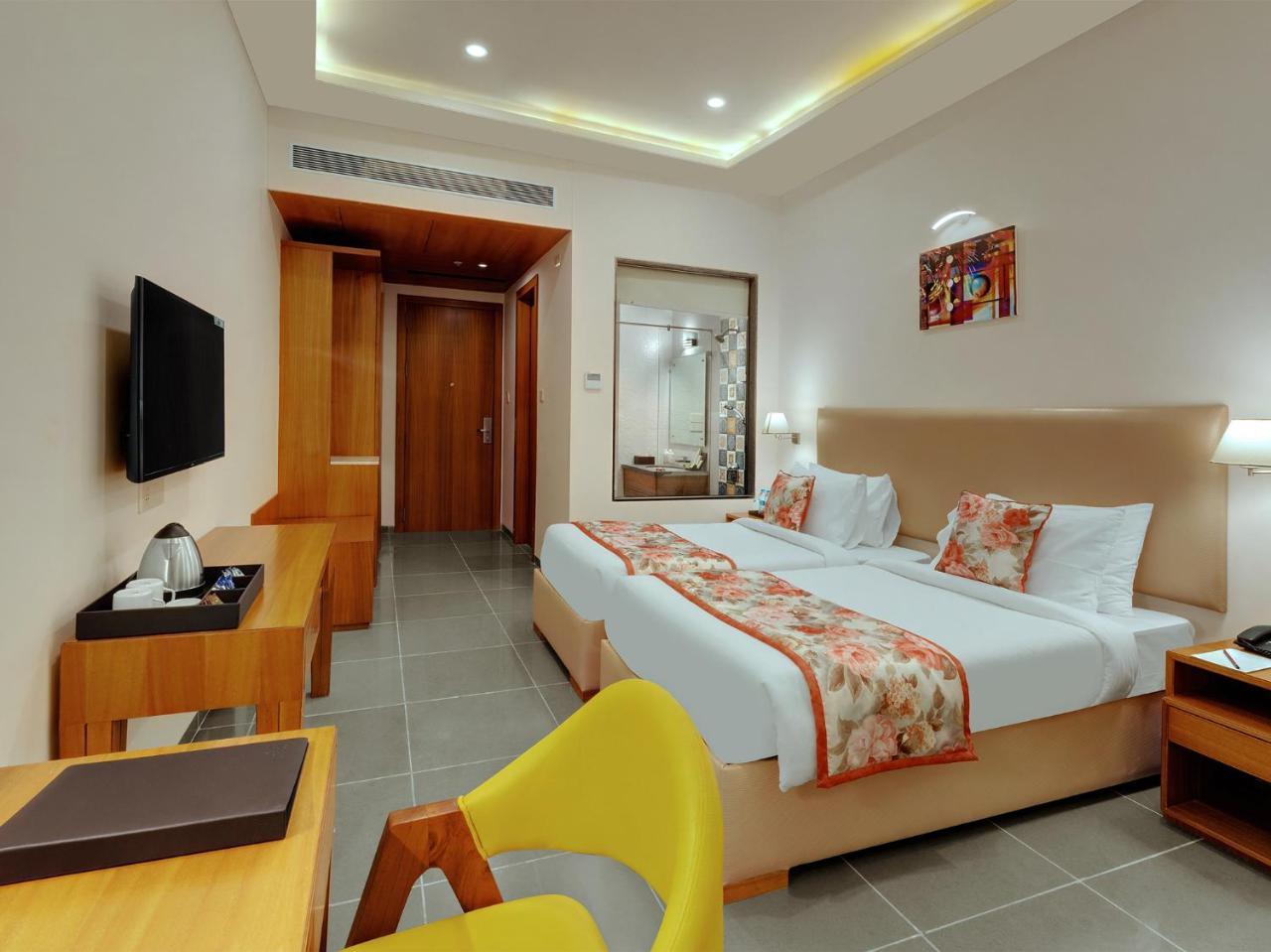 Viola Beacon Resort, 3* Lonavala