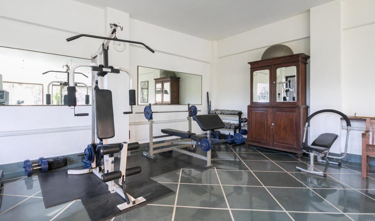Stayvista's Shiraz - Where Fitness Meets Fun With A Gym And Pool Table Villa *