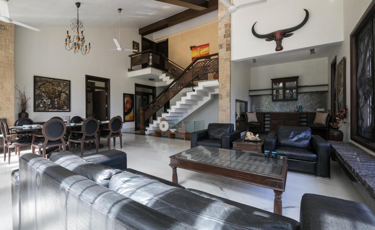 Stayvista's Shiraz - Where Fitness Meets Fun With A Gym And Pool Table Villa *