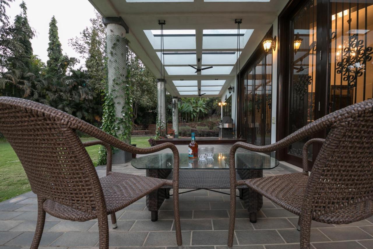 Stayvista's Shiraz - Where Fitness Meets Fun With A Gym And Pool Table Villa Lonavala