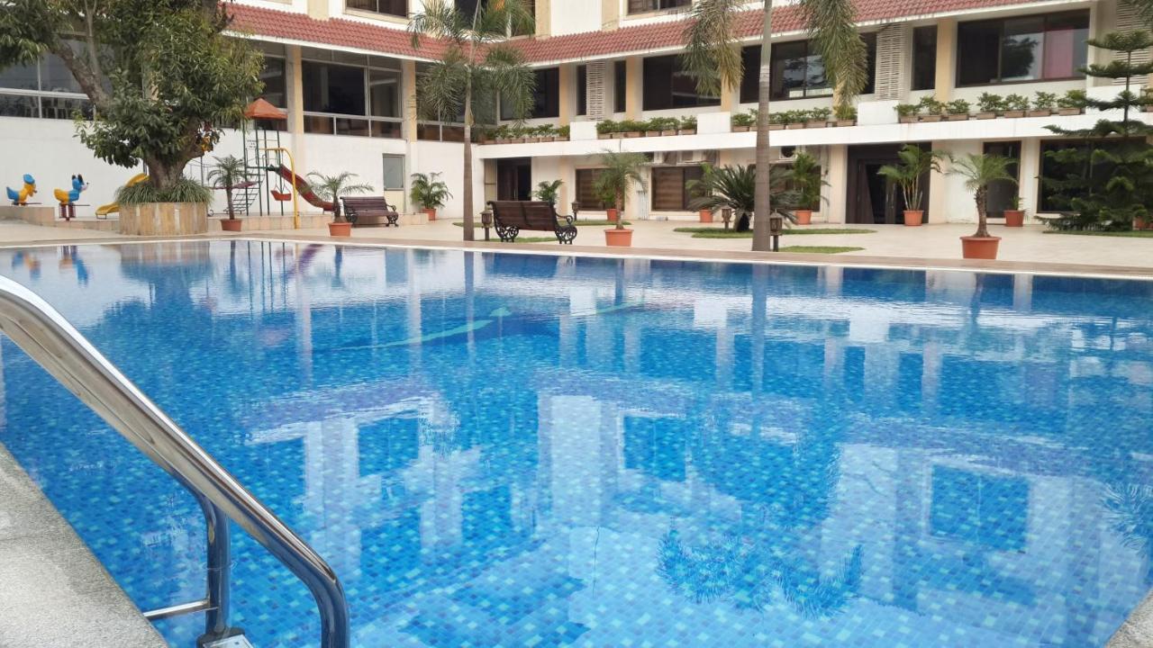 Silver Hills Hotel