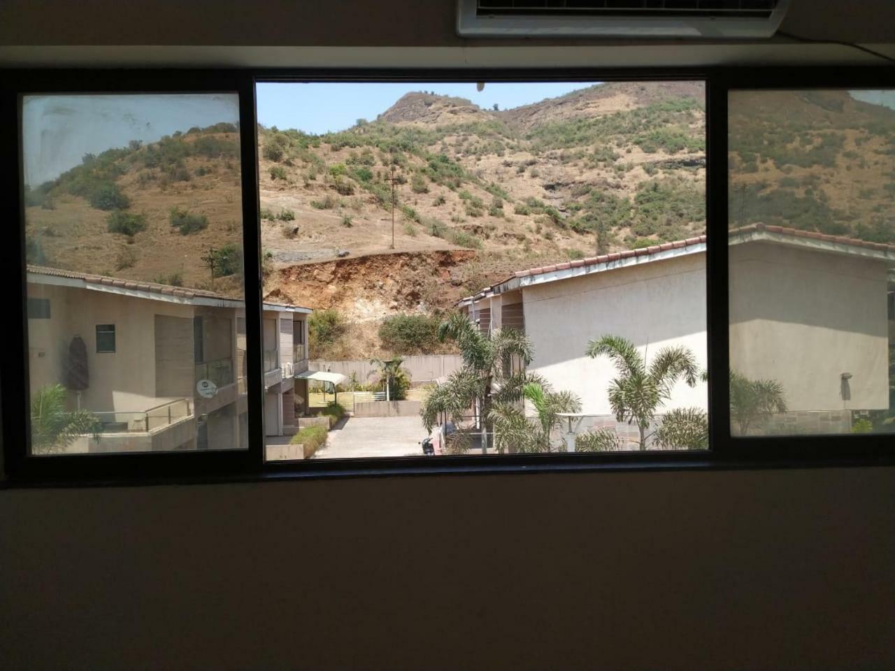 Hotel Hill View