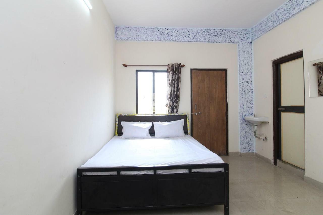 Hotel Spot On 37198 Matoshree Niwas Lonavala