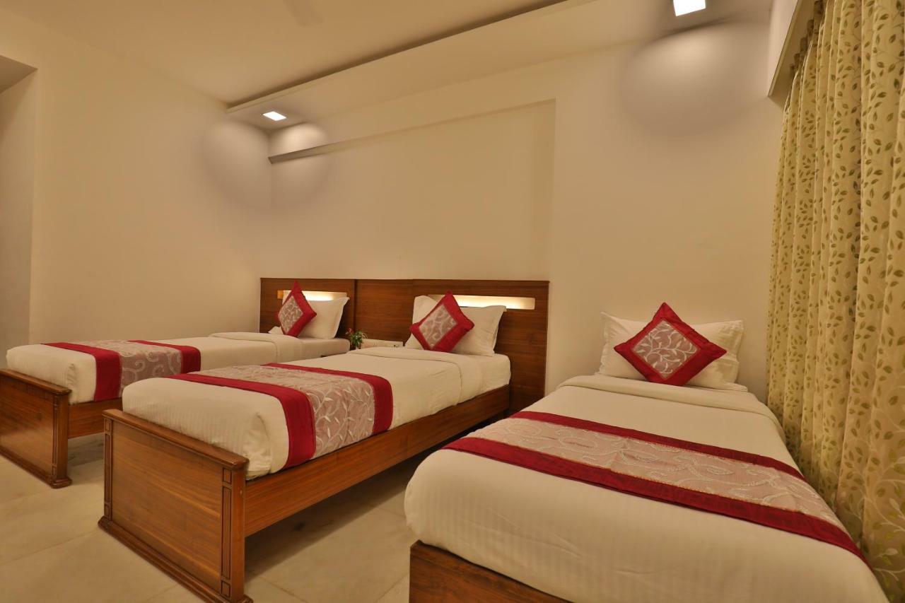 Hotel The Metropole 3*