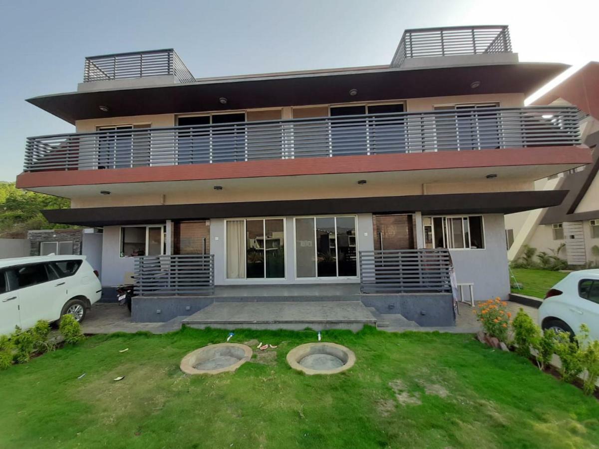 Villa 3bhk Luxury Near Della Adventure