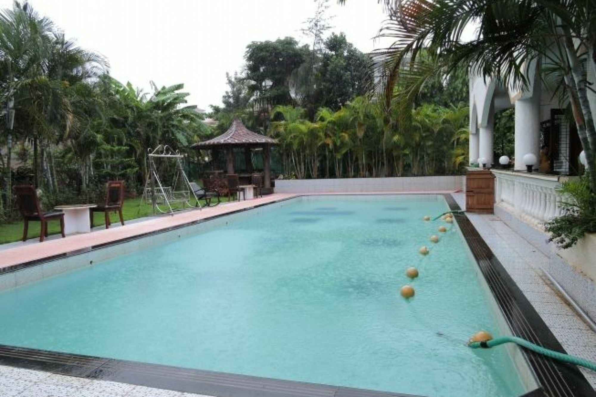 Guesthouser 4 Bhk 7283 Villa
