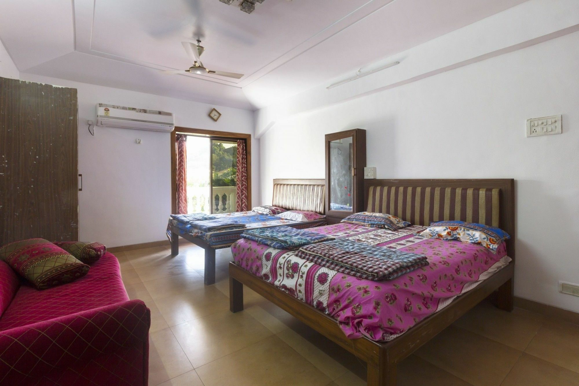 Guesthouser 4 Bhk 7283 Villa