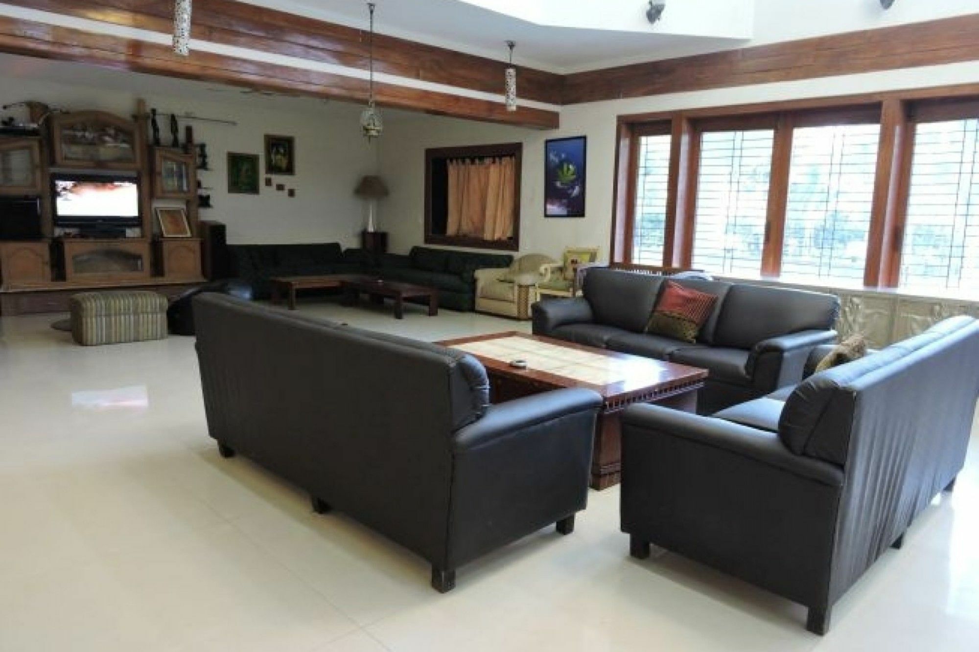 Guesthouser 4 Bhk 7283 Villa