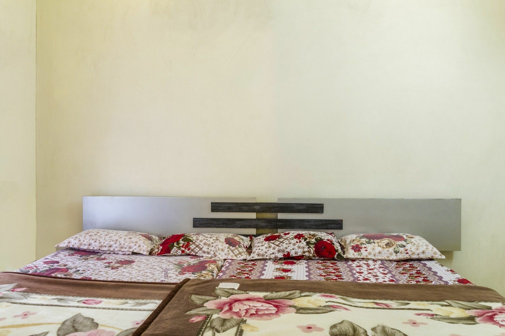 Villa Guesthouser 5 Bhk 6931