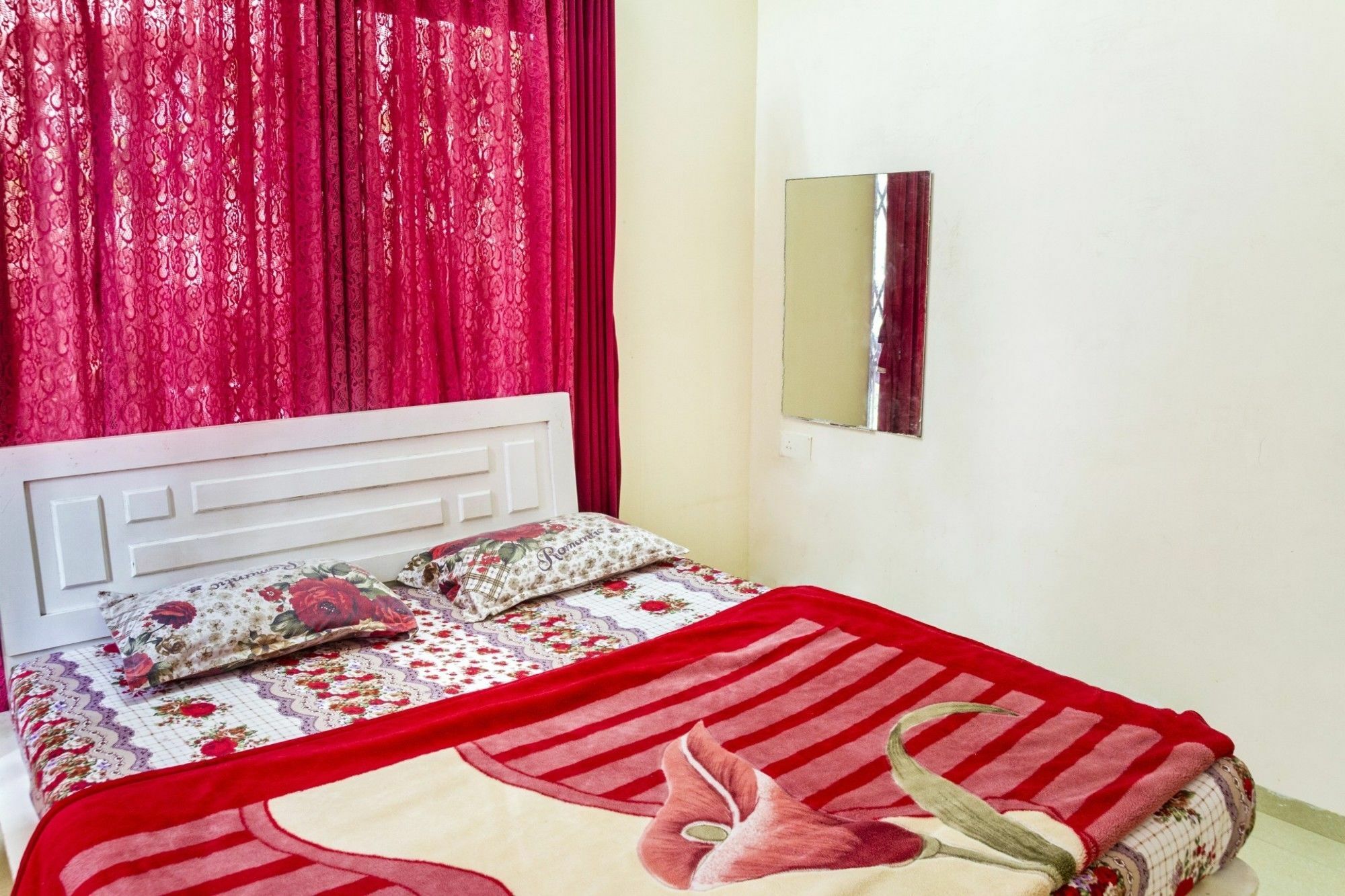 Guesthouser 5 Bhk 6931 *