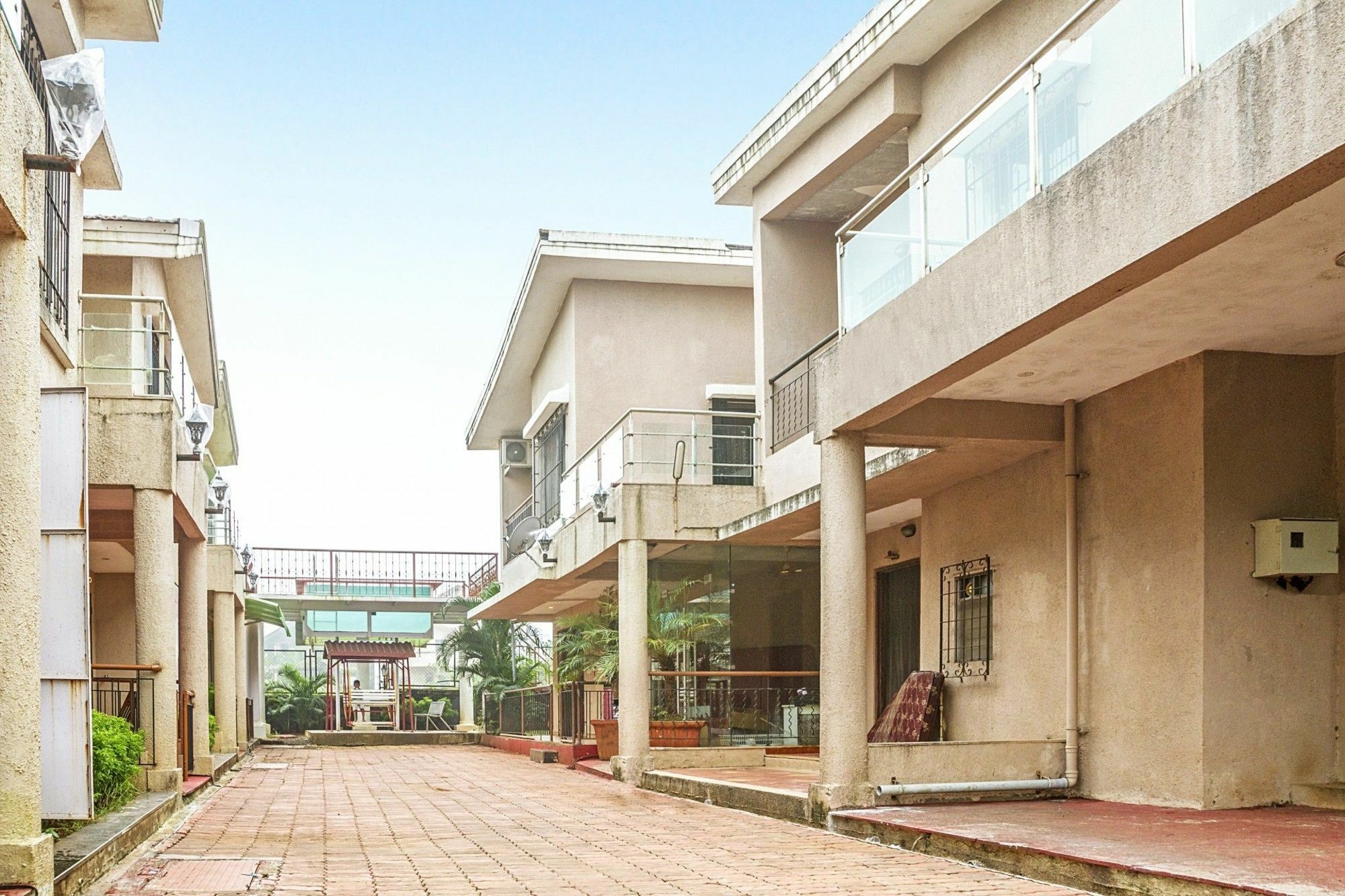 Guesthouser 5 Bhk 6931 Villa