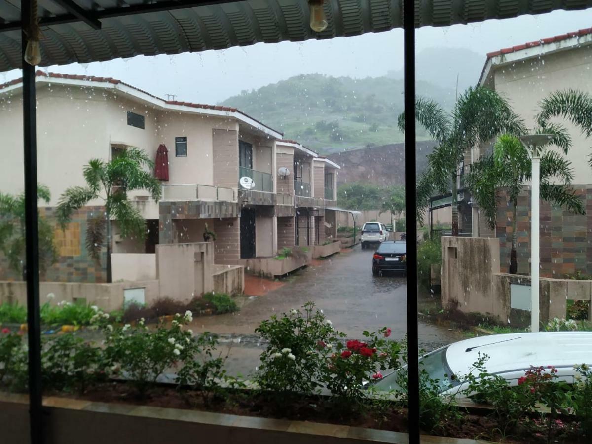 Hill View * Lonavala