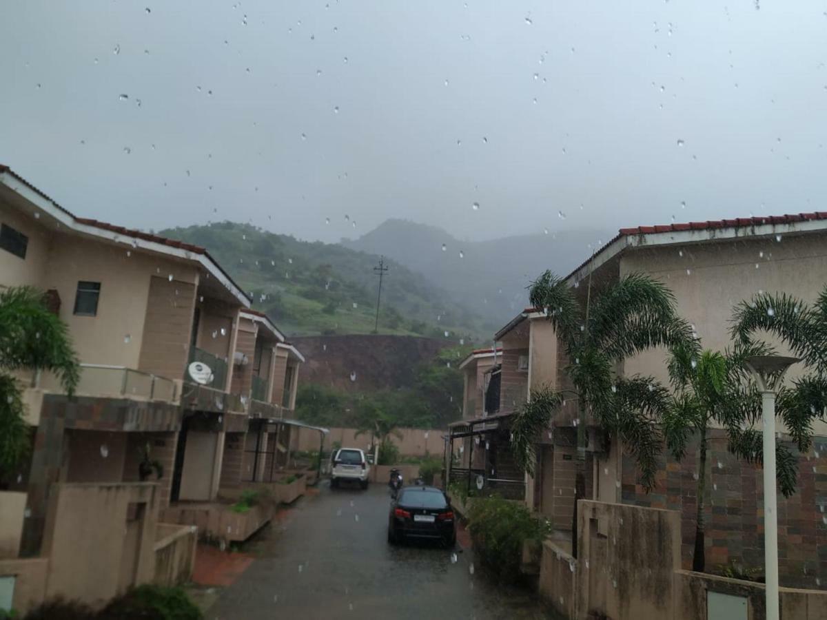 Hill View Hotel