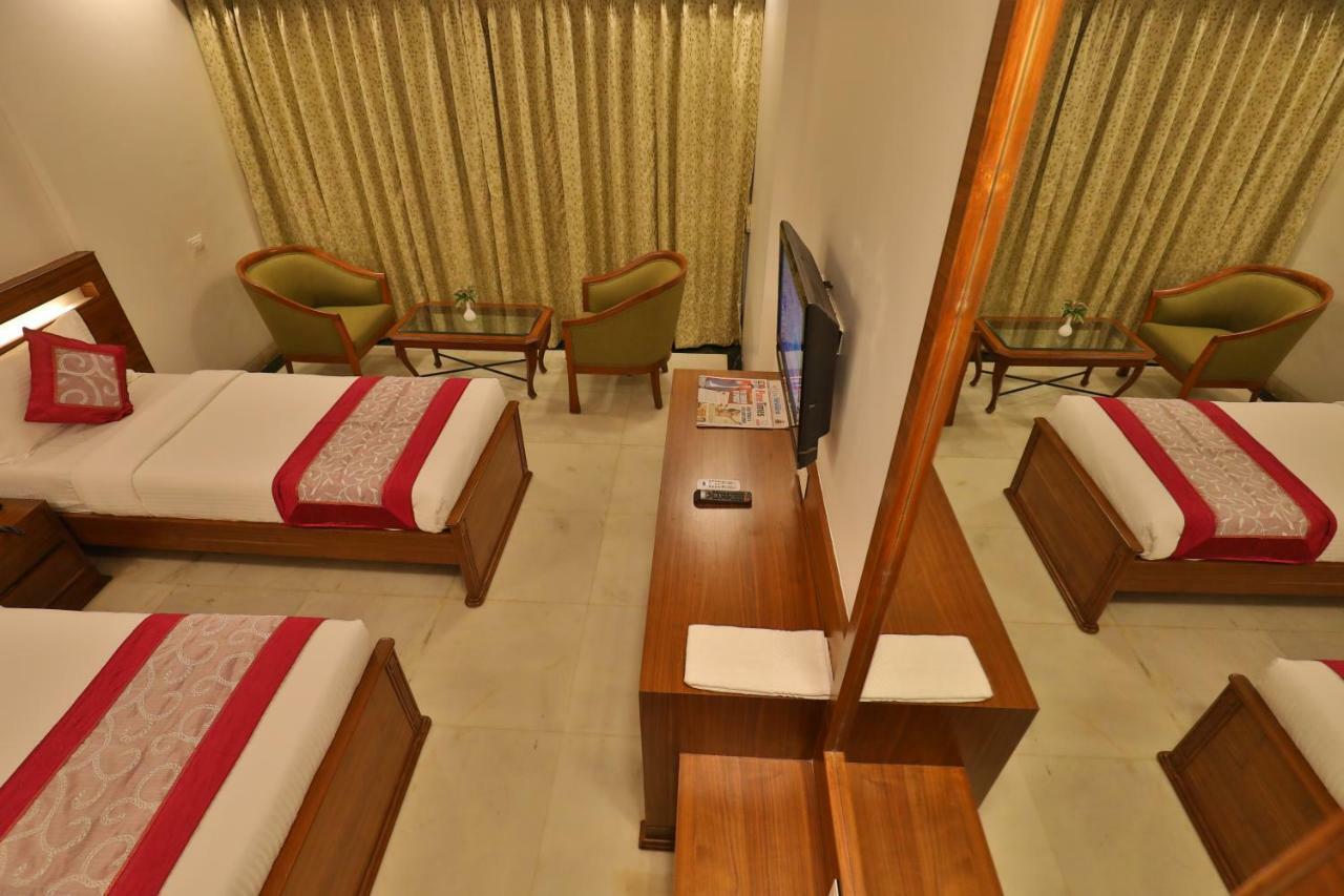 The Metropole 3* Lonavala