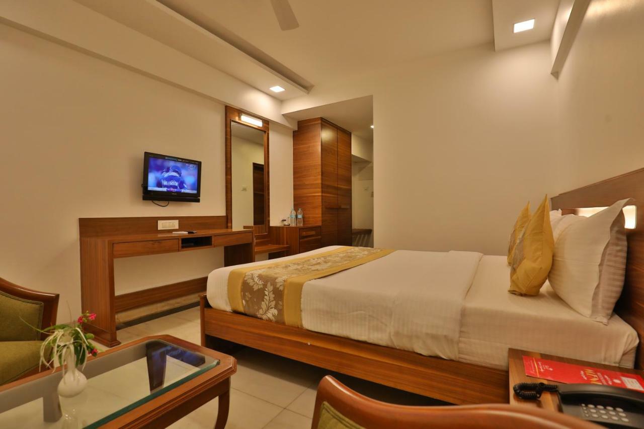 The Metropole Hotel 3*