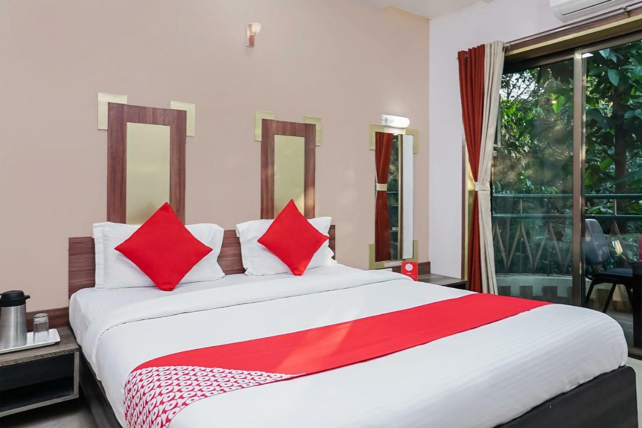 Oyo Flagship 23096 Laxmi Residency Lonavala