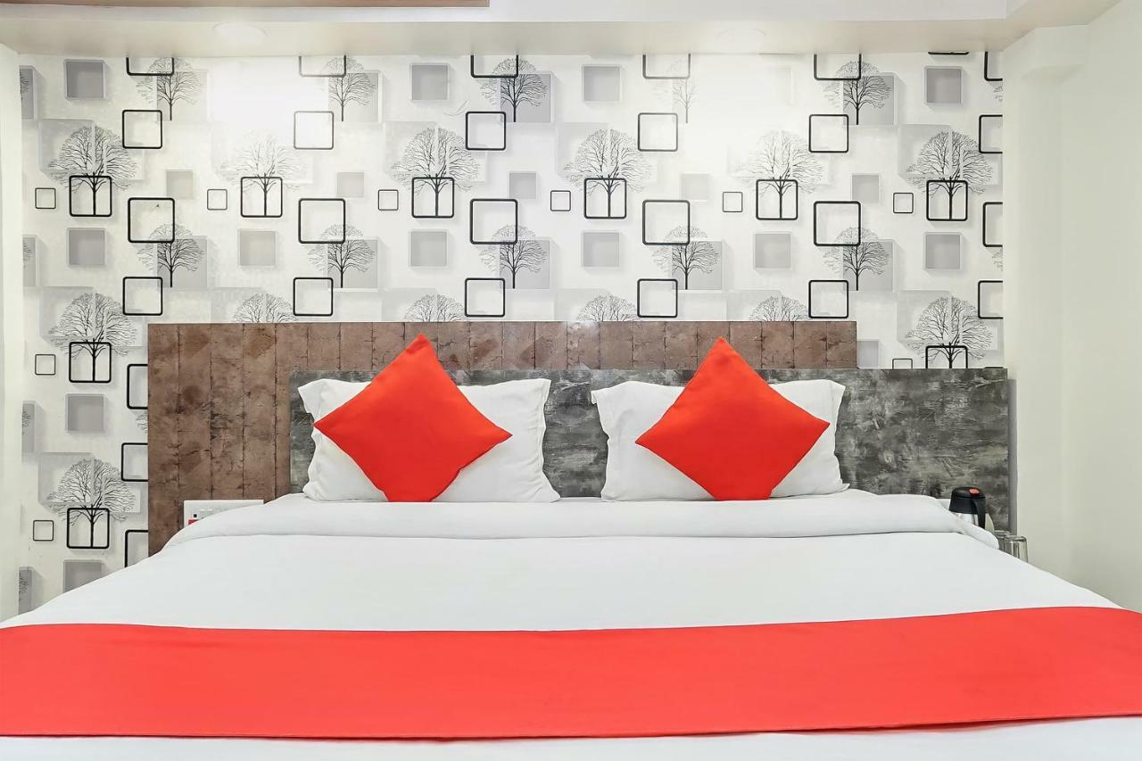Oyo Flagship 23096 Laxmi Residency Lonavala