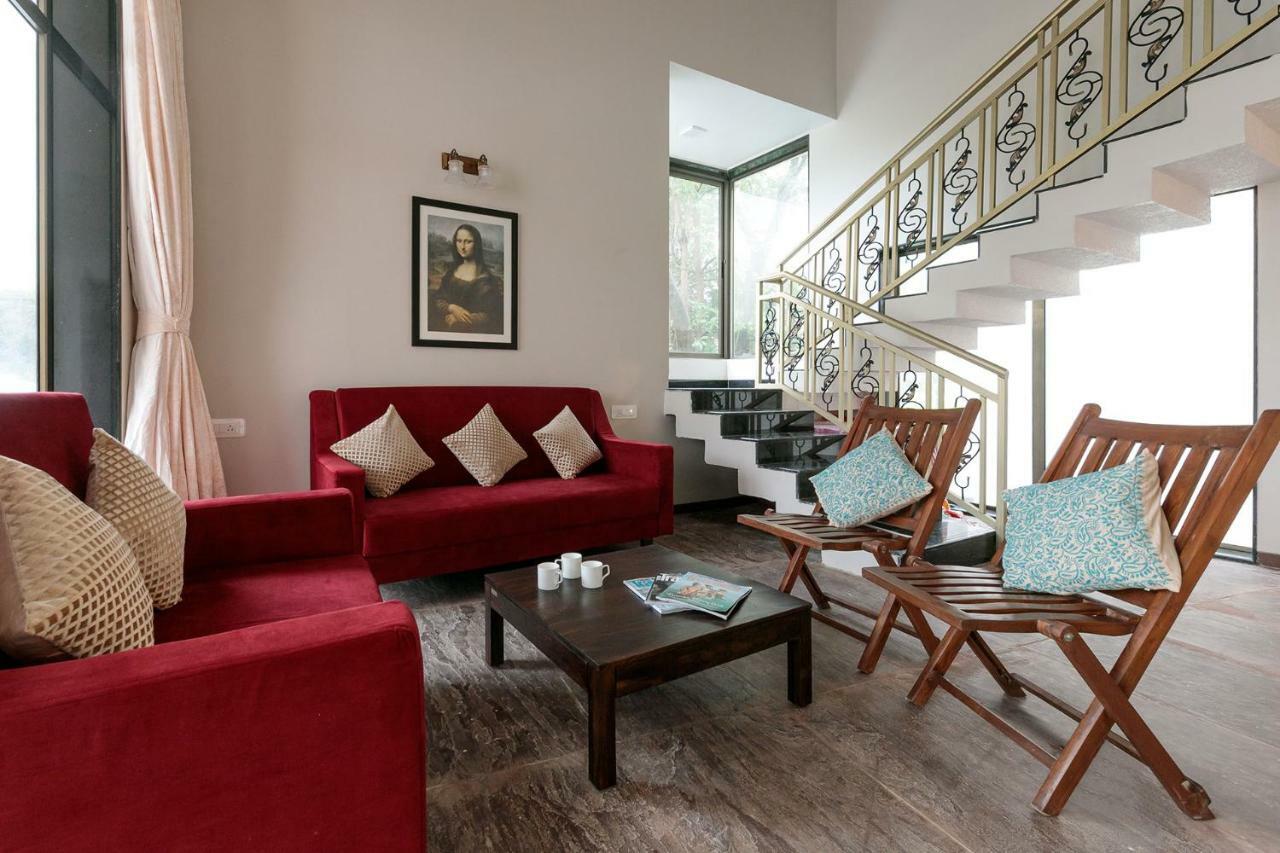 Villa Pura Vida By Stayvista - A Hill-view With Modern Interiors & Swimming Pool
