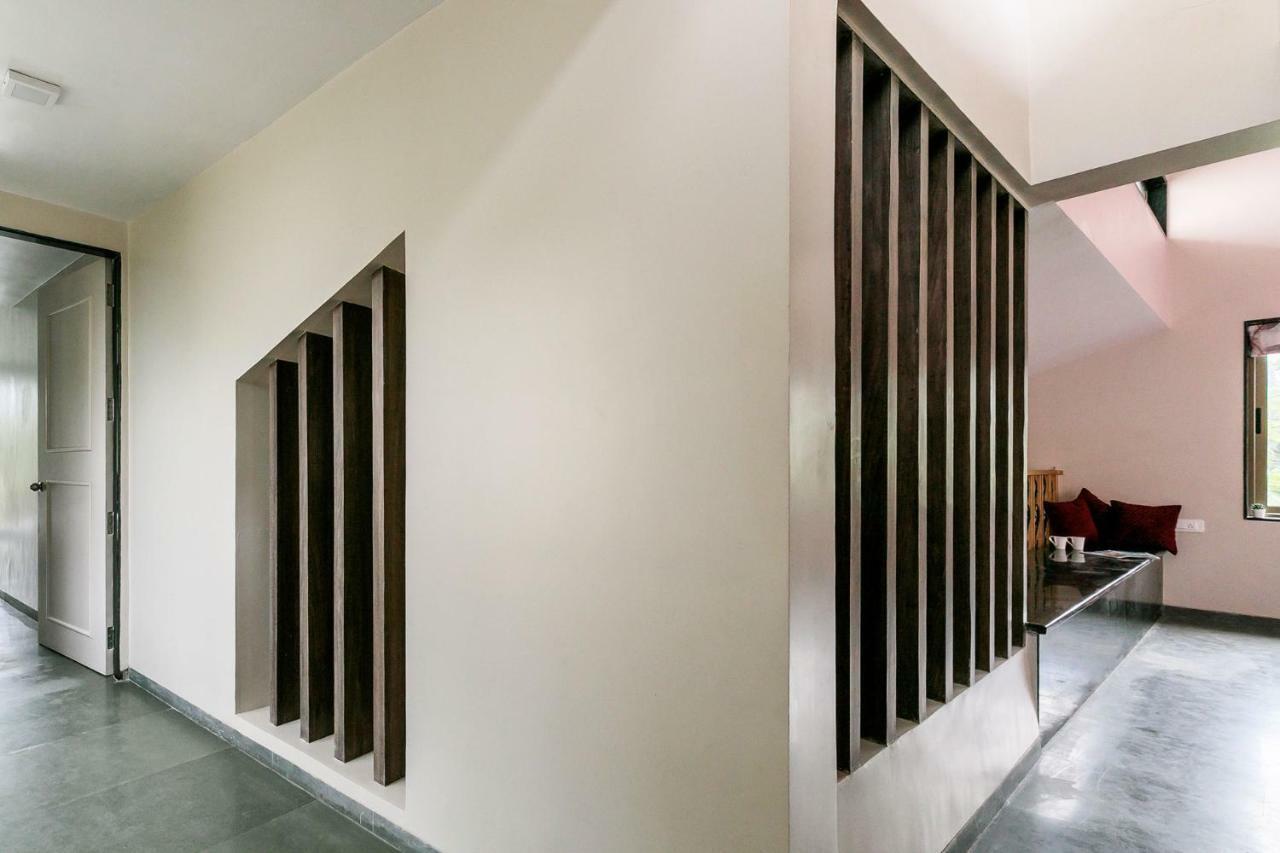 Pura Vida By Stayvista - A Hill-view With Modern Interiors & Swimming Pool * Lonavala