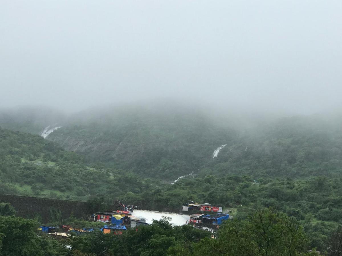 Manik Moti * Lonavala