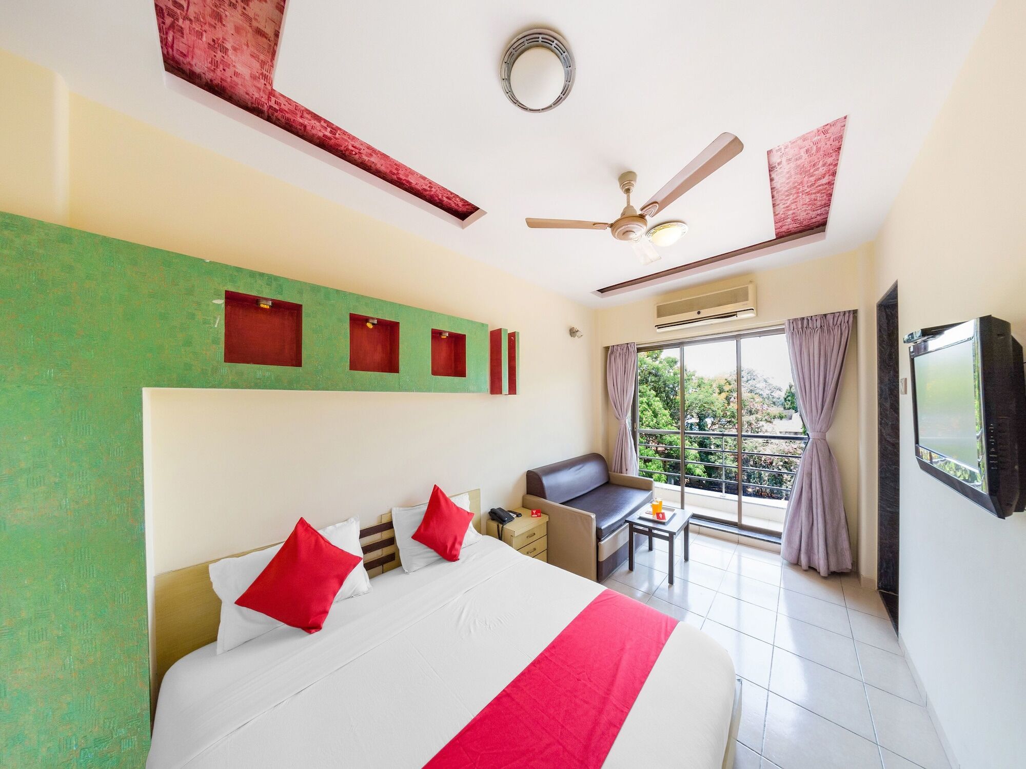 Hotel Oyo 13931 Neeta's 3*