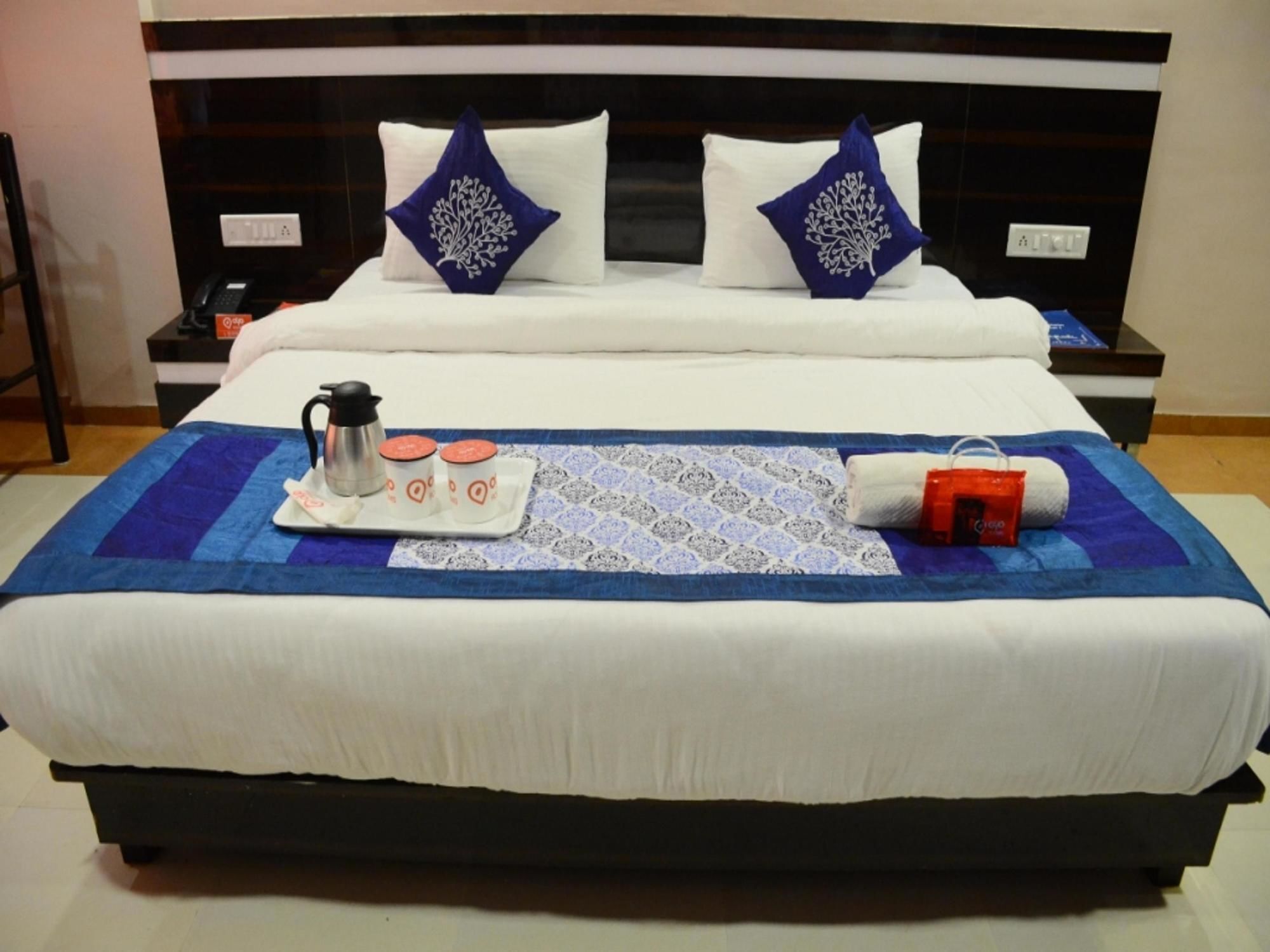 Oyo Gold Valley Road 3* Lonavala