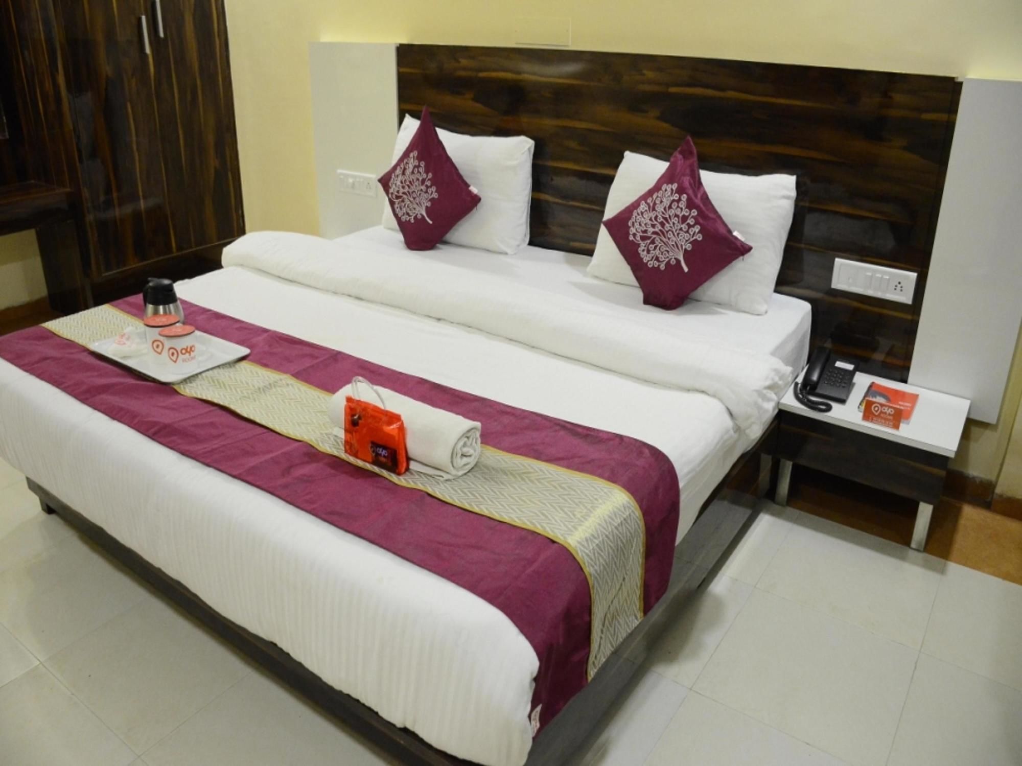 Hotel Oyo Gold Valley Road