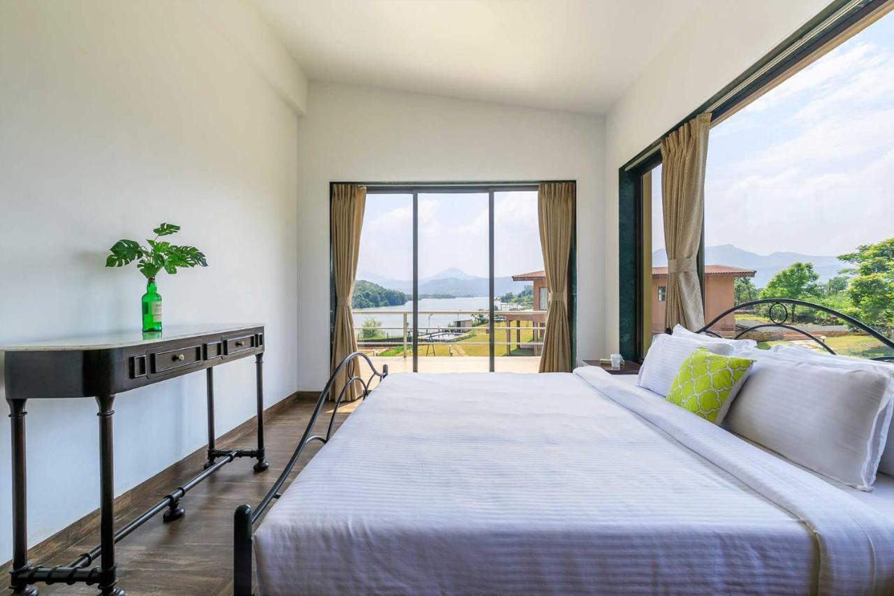 Stayvista's Shivom 2 - A Serene Escape With Views Of The Valley And Resort *