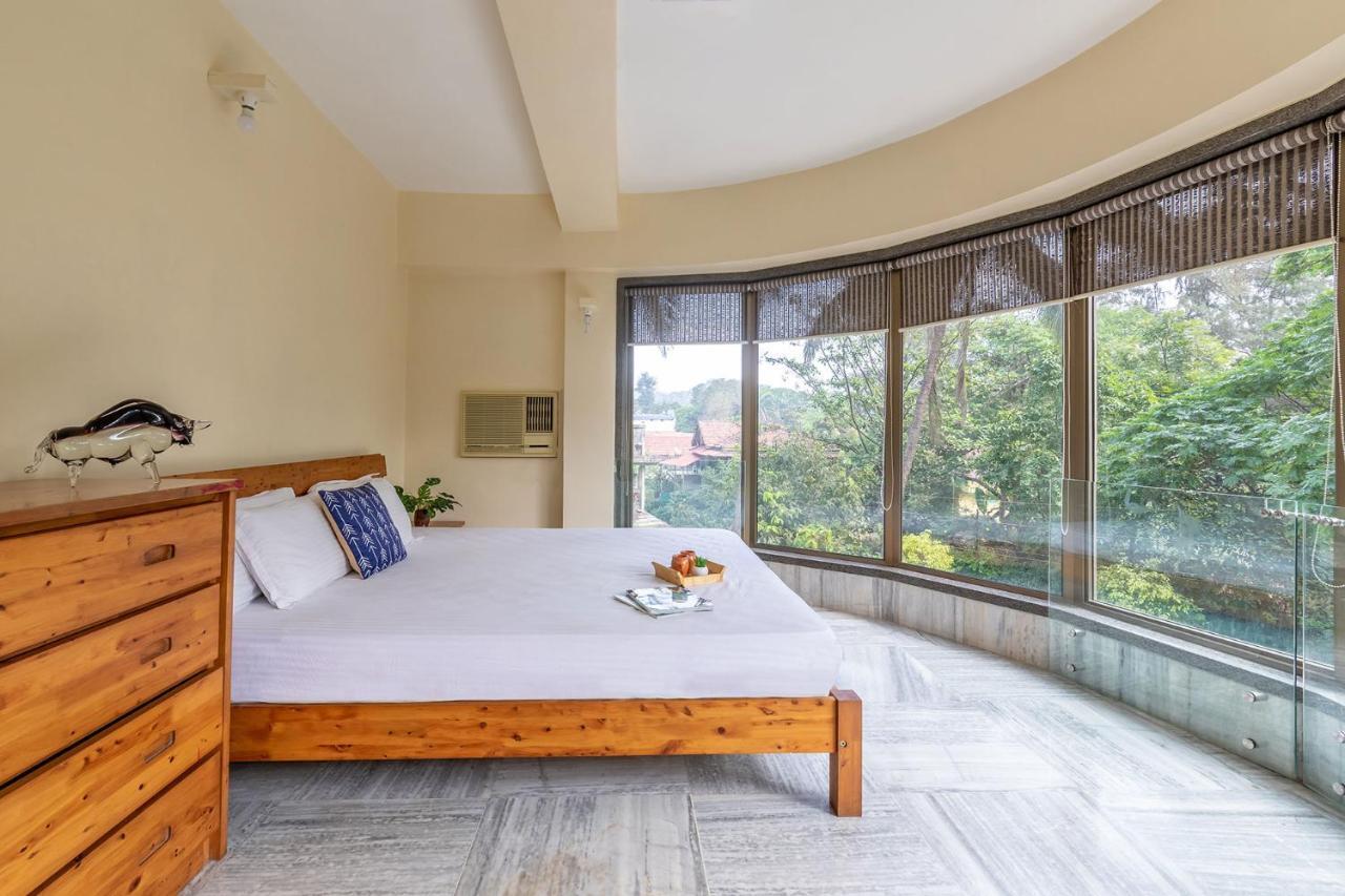 Villa The Boulevard By Stayvista: City-center With Pool And