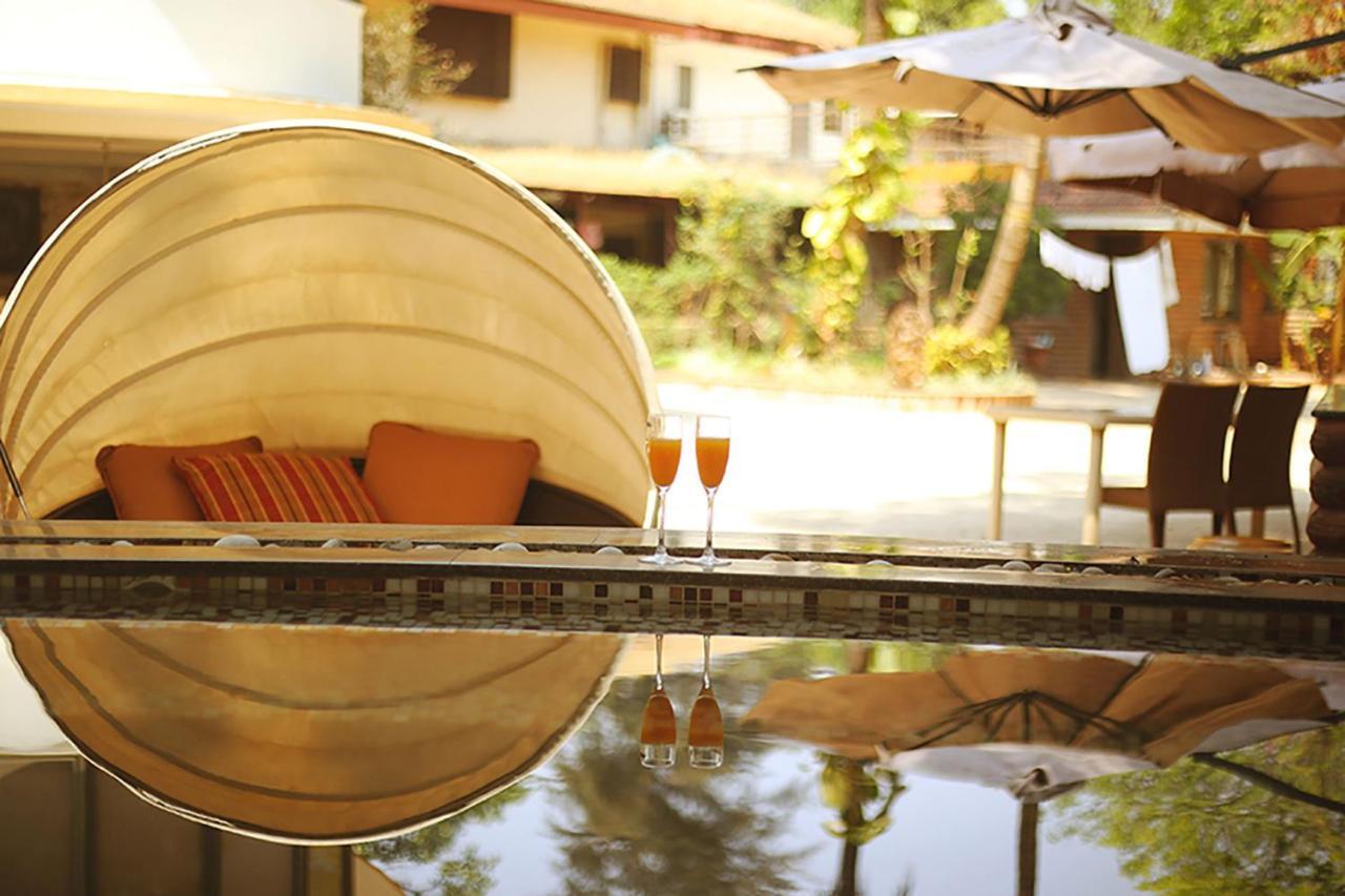 The Boulevard By Stayvista: City-center With Pool And Lonavala
