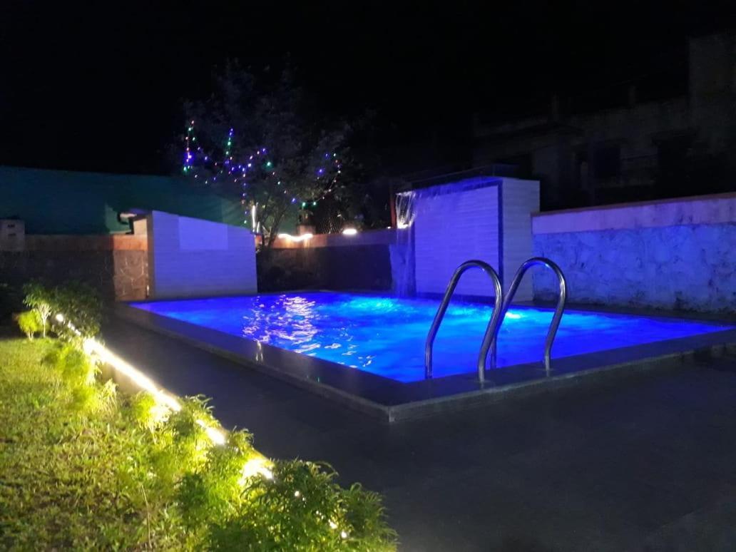 Mannat 4 Bhk Private Pool - On Rent * Lonavala