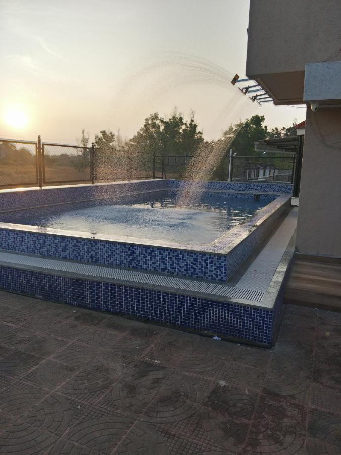 Royal 3 - 3bhk With Swimming Pool *