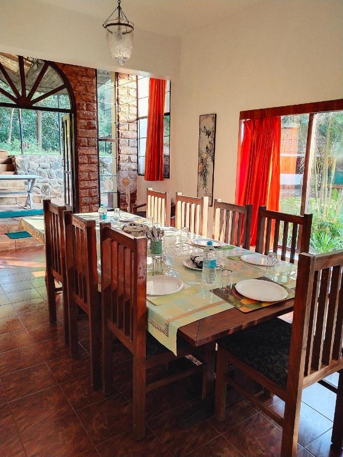 Hotel Captans Lonavala