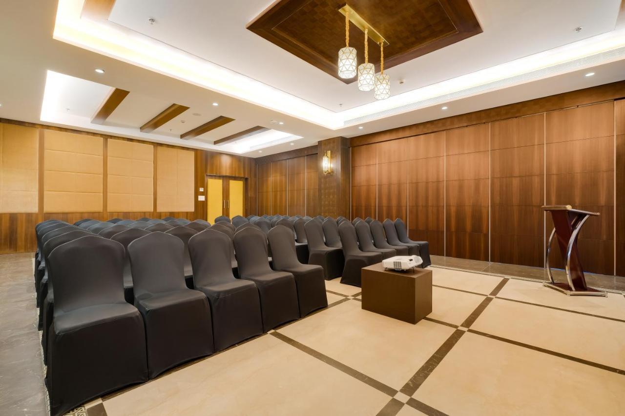 Resort The Fern An Ecotel Hotel, 5*