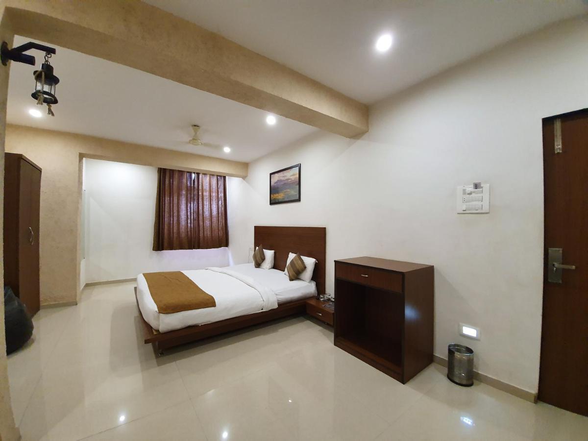 Montana Lonavala