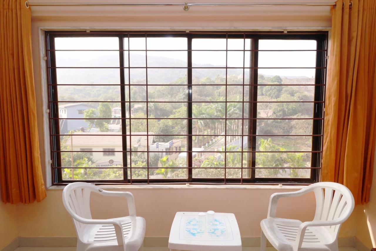 Hotel Manik Moti Lonavala