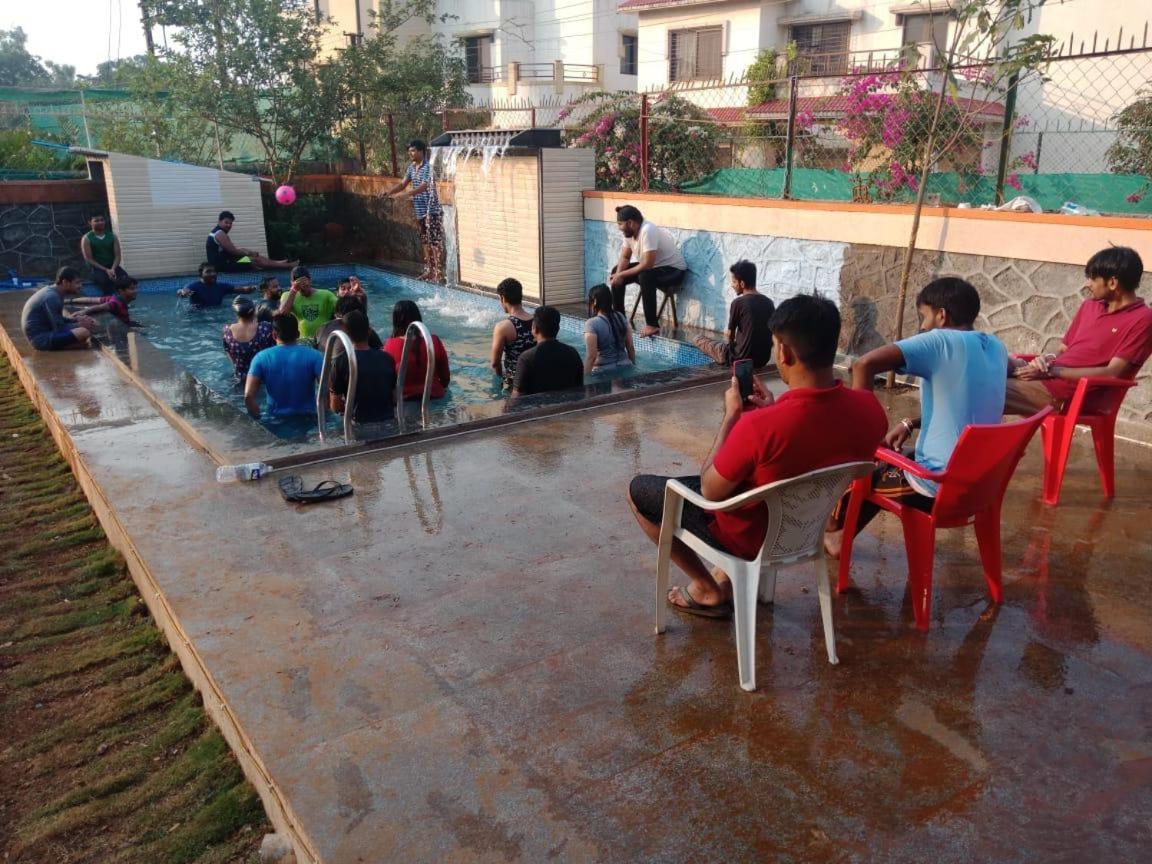 Mannat 4 Bhk Private Pool - On Rent Villa *