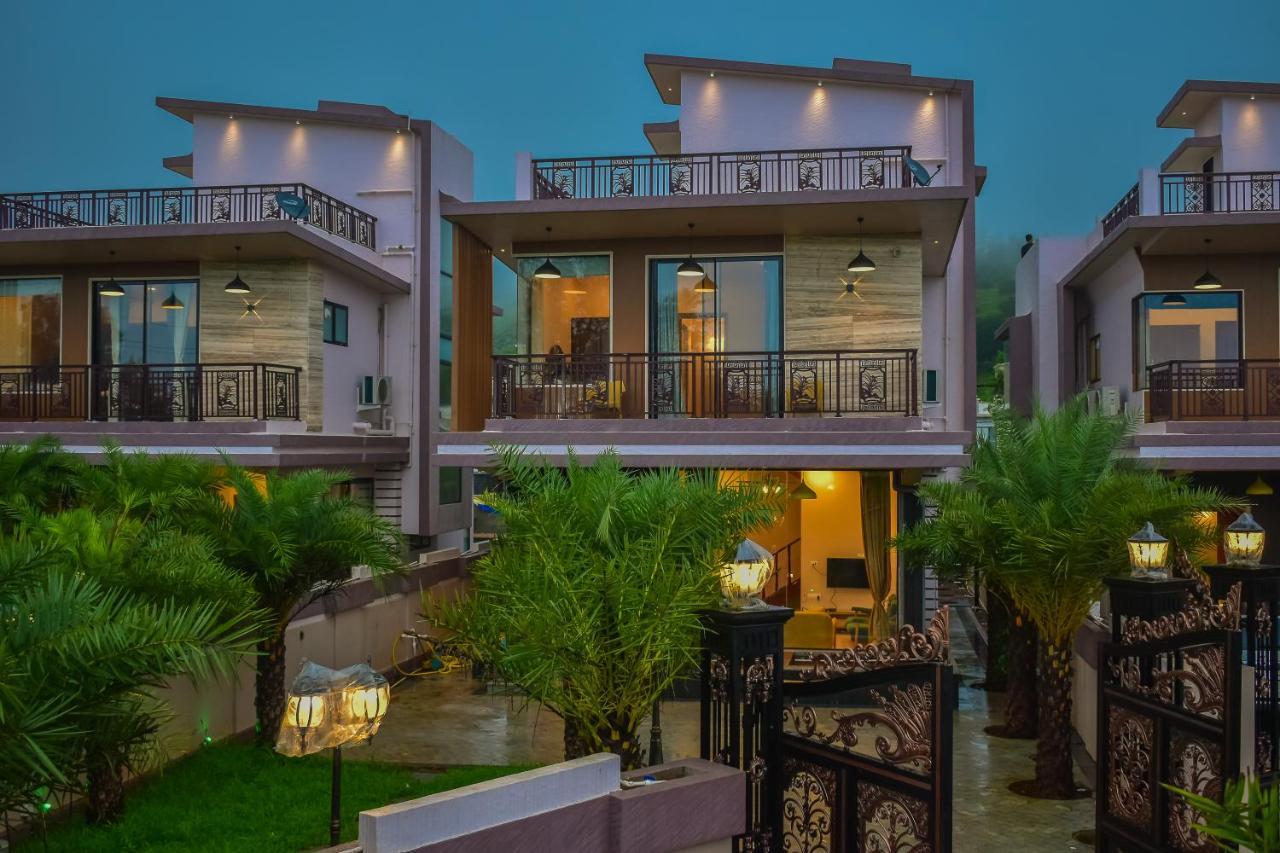 De Amor Villa