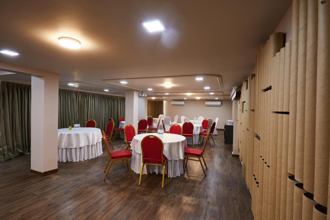 Aureole Mrida - A Boutique 3* Lonavala