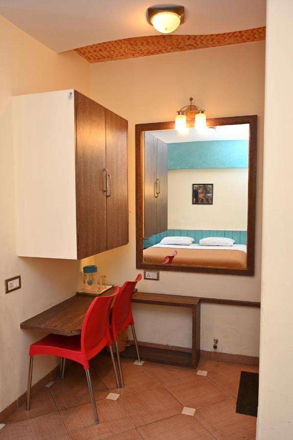 Neeta Hotel