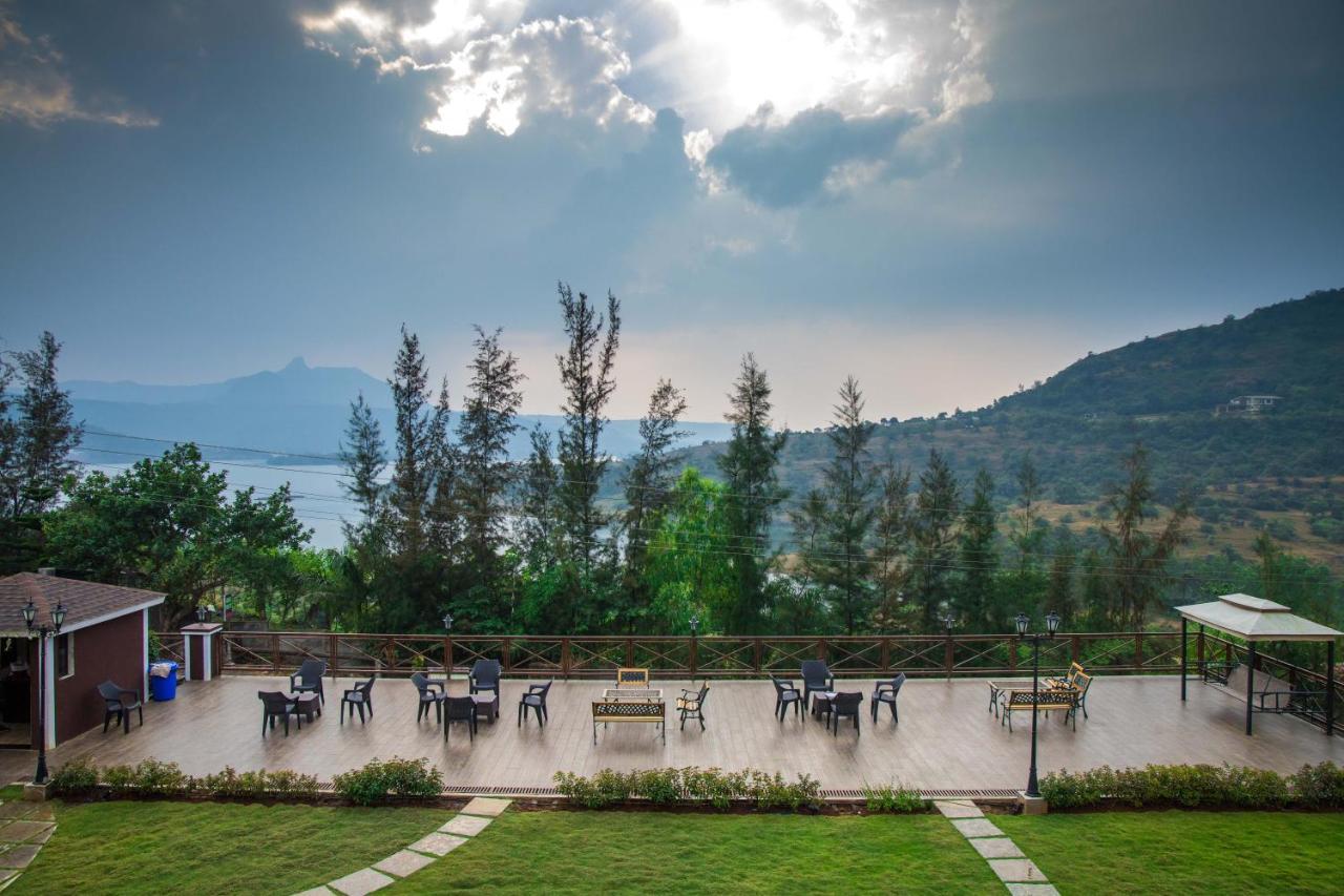Velvet Resort-near Pawna 3*